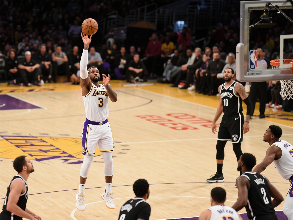 兰德尔抛投失手 戈贝尔双手补扣逆天 兰德尔的抛投尝试:技巧与压力的结合
当